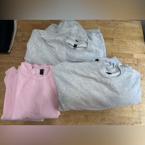 16 New Gildan Blank Heavyblend Sweatshirts - Various sizes